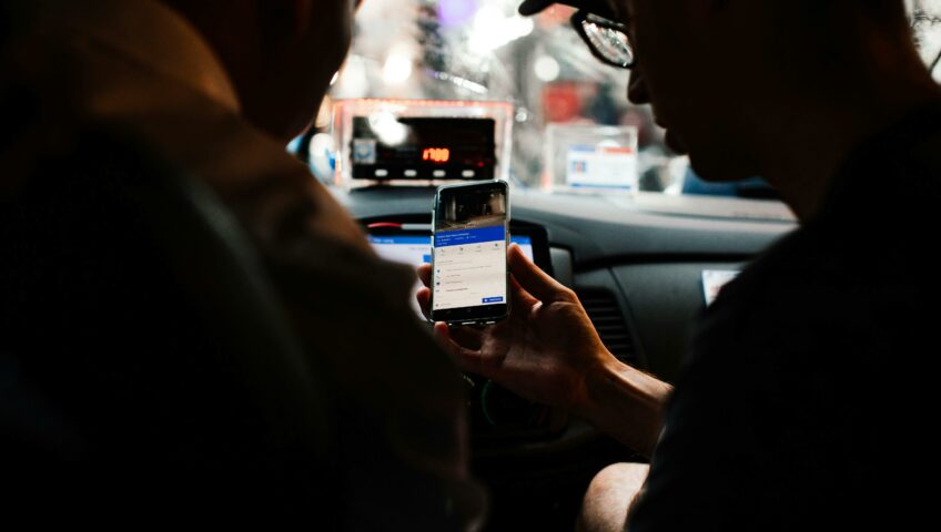Membuat aplikasi Ojek Online