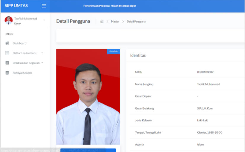 Sistem Informasi Kampus UMTAS 2
